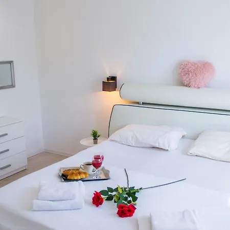 Rm Villa Ivisovo Greblje